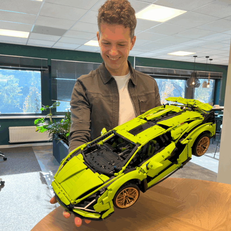 Post-performance-branding-lego (1)