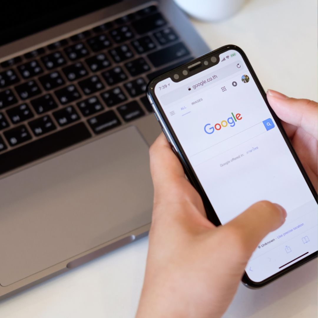 Google AI overviews header